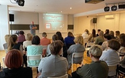 Seminarium w Gminnym Ośrodku Pomocy Społecznej w Kętach - Oblicza współczesnych uzależnień oraz skuteczne rozwiązania dla gmin