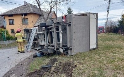 Wypadek na skrzyżowaniu ulic Kanada ze Starowiejską w Witkowicach