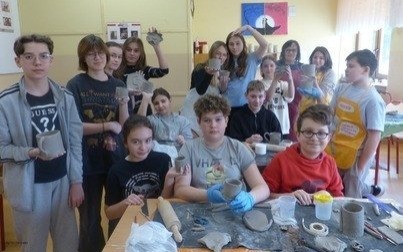 Spotkanie z artystką Panią Moniką Dąbrowską-Picewicz w ZSP nr 3 Kęty