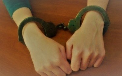 Policjanci zatrzymali nietrzeźwą matkę trójki dzieci