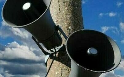 Jutro na dźwięk syreny zatrzymaj się i oddaj cześć Bohaterom Powstania Warszawskiego