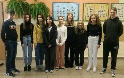 Pierwsze sukcesy uczniów „Dwójki” w konkursach przedmiotowych