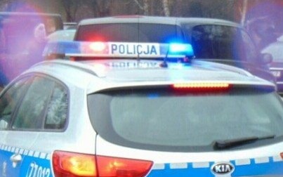 Kęty. Czwórka małych dzieci pod opieką nietrzeźwego ojca