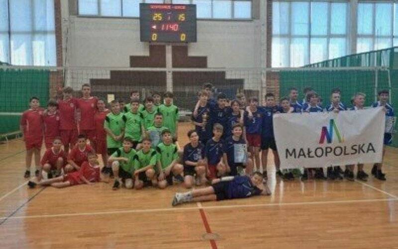 Rejonowe zawody w Piłce Siatkowej Chłopców Andrychów 12 kwietnia 2024 r.