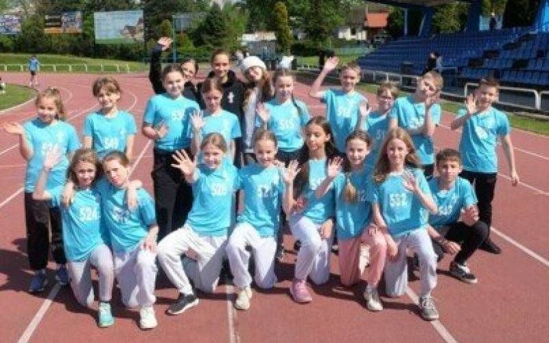 Ruszyły wiosenne Lekkoatletyczne Czwartki - Tempo Kęty z medalami