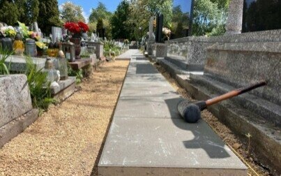 Remont alejek na cmentarzu idzie ekspresowo!