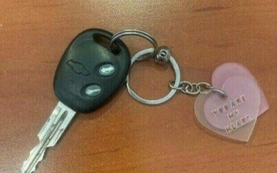 Poszukiwany jest właściciel kluczyków od Chevroleta