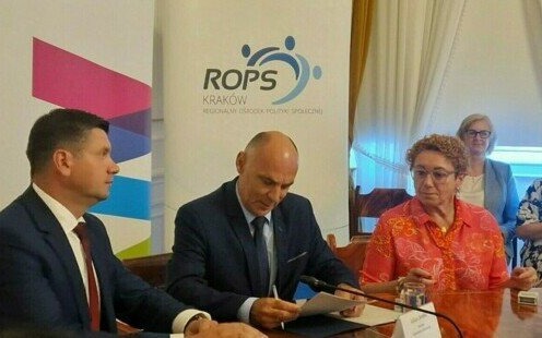 Gminny Ośrodek Pomocy Społecznej w Kętach zmieni się w Centrum Usług Społecznych!