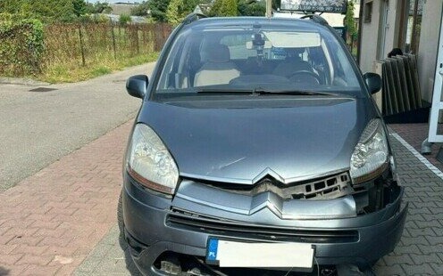 Kolizja na skrzyżowaniu ul. Sobieskiego i Stojałowskiego