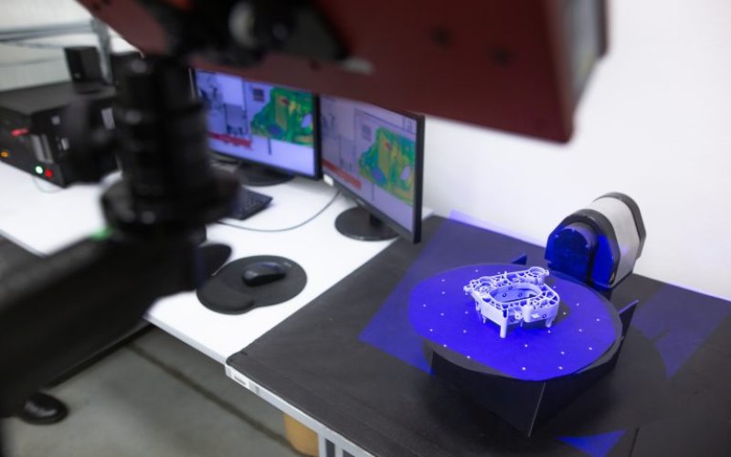 Jak działa profesjonalny skaner 3D? Jakie ma zastosowania?