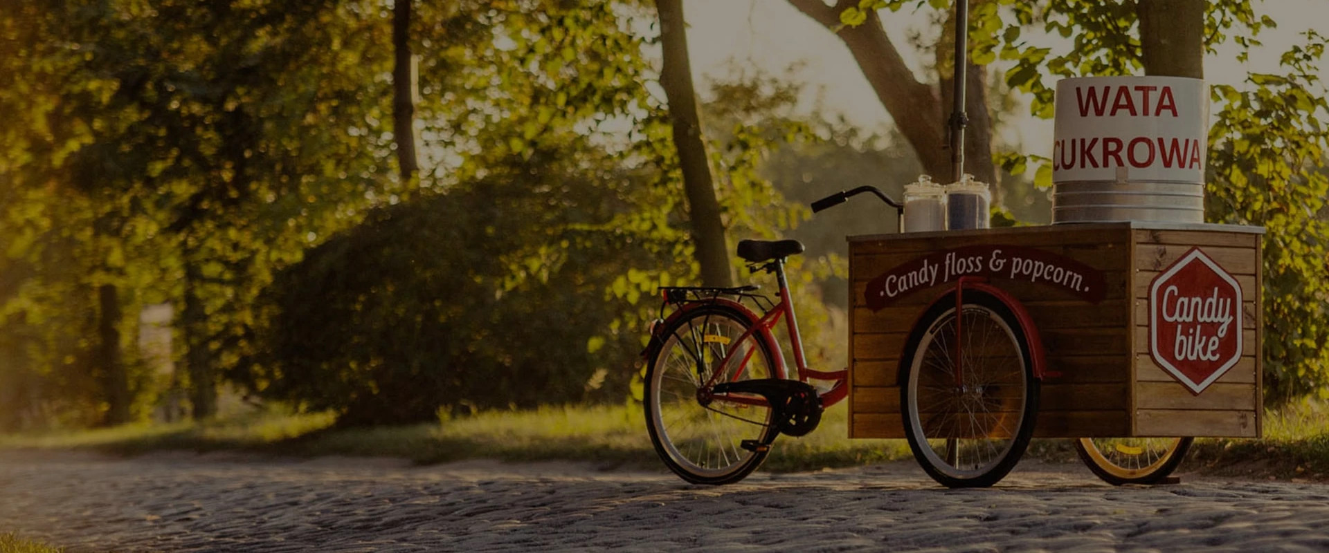 Wata cukrowa na urodziny dziecka: mała chmurka, wielki efekt