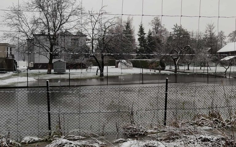 Wzmożone działania strażaków przy podtopieniach w gminie Brzeszcze