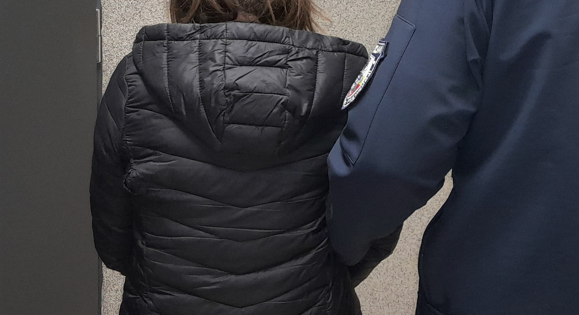 Zatrzymana oszustka internetowa za kratami spędzi ponad trzy lata       