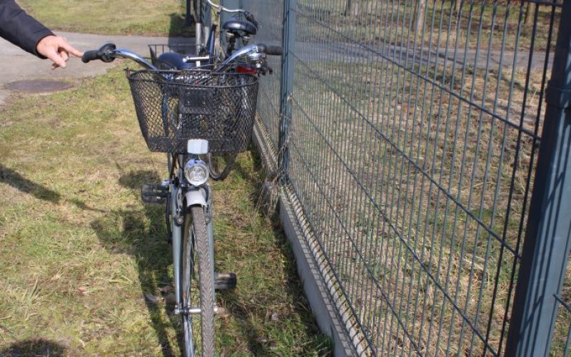 Potrącenie rowerzystki przez samochód osobowy