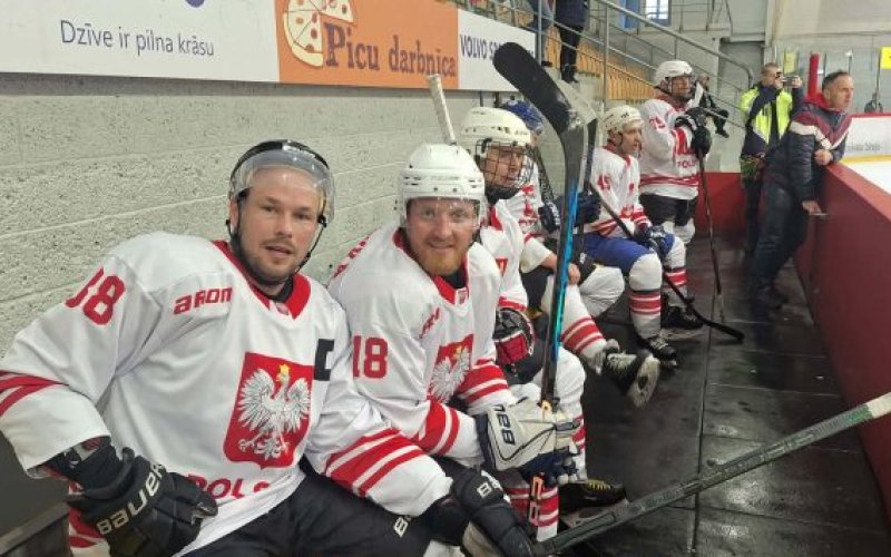 Mocny start i trudna lekcja – biało-czerwoni walczą dalej w Rydze! 🇵🇱