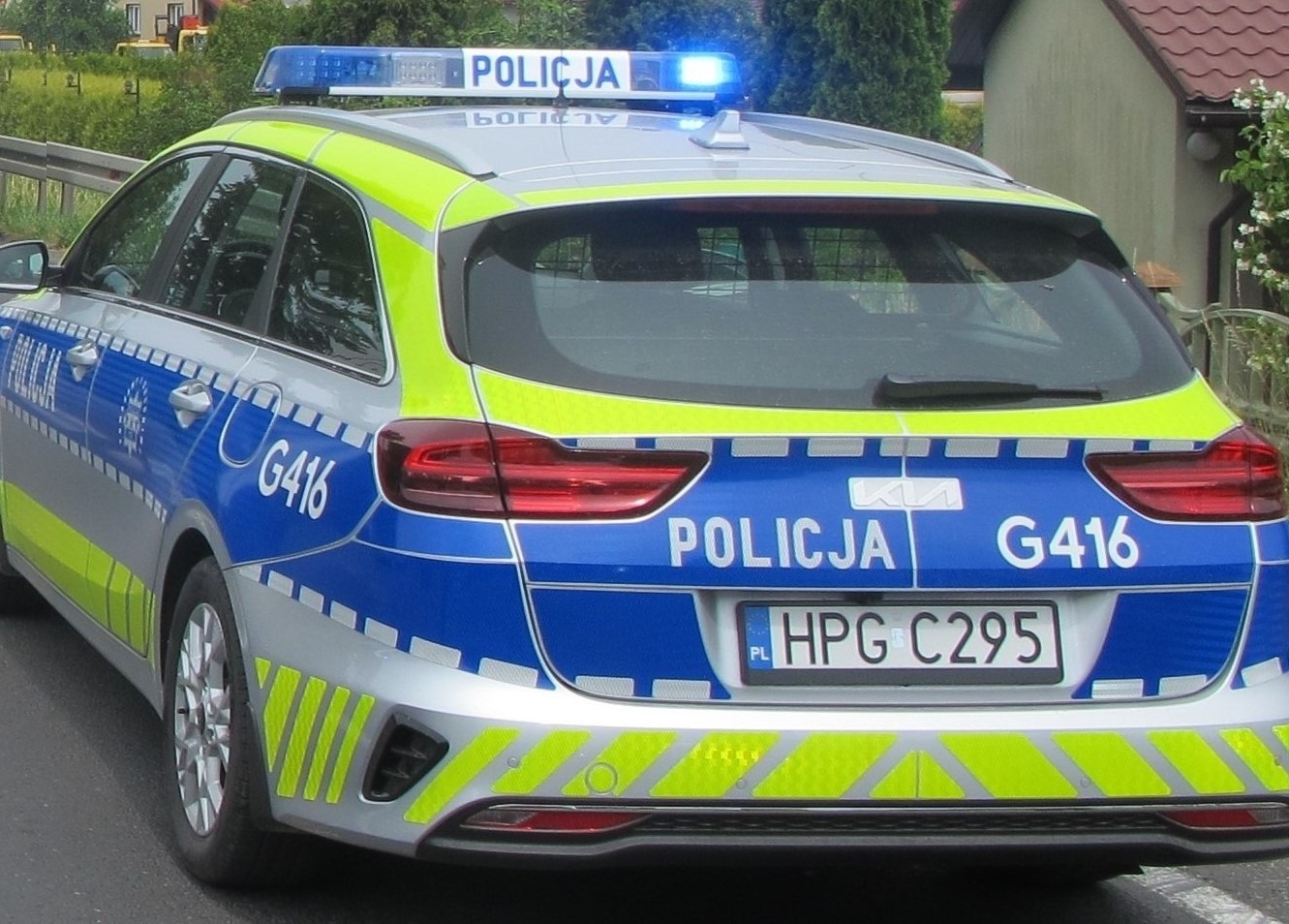 Powiat oświęcimski. Niebezpieczny tydzień na drogach powiatu. Pościgi za pijanymi kierowcami, pirat drogowy i nietrzeźwi rowerzyści