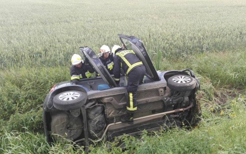 Trzy samochody brały udział w wypadku w Skidziniu. ZDJĘCIA !