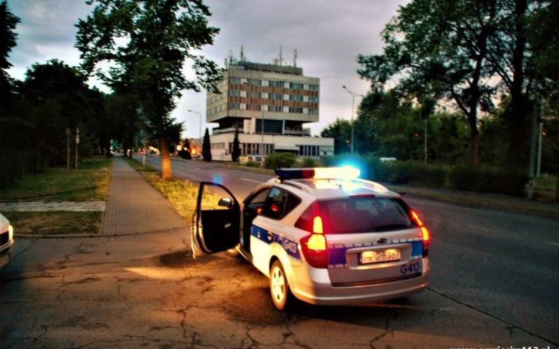 Czynności śledcze na ul.Powstańców Śląskich w Oświęcimiu. Czy ma to związek z wypadkiem Pani Premier ? ZDJĘCIA !