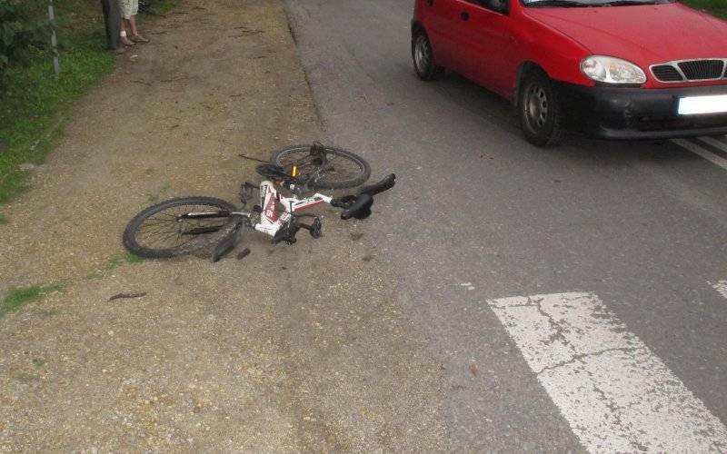 Małoletni rowerzysta ranny w wypadku drogowym w Grojcu. ZDJĘCIA !