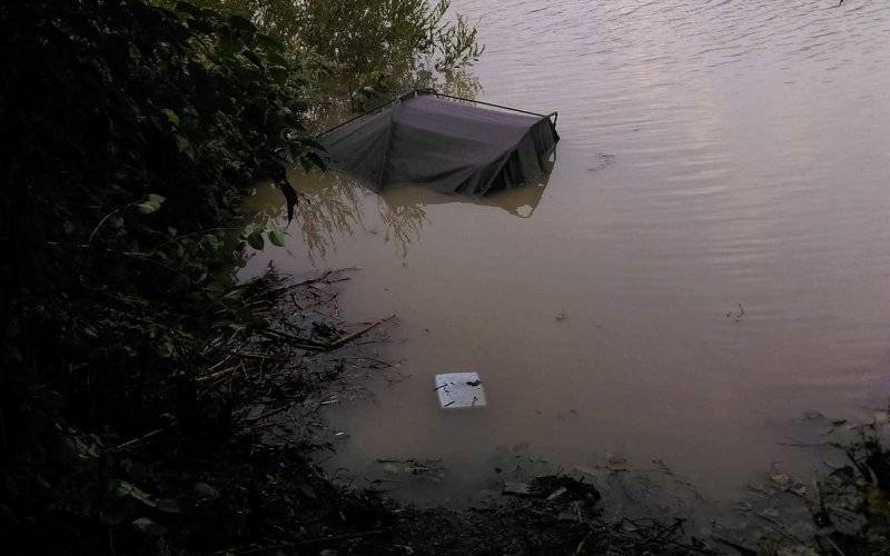 Strażacy interweniowali w Podolszu w związku ze zgłoszeniem zaginięcia wędkarza. ZDJĘCIA !