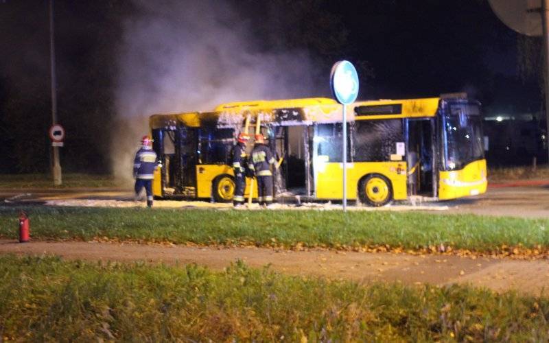 Pożar autobusu MZK w Oświęcimiu. ZDJĘCIA !