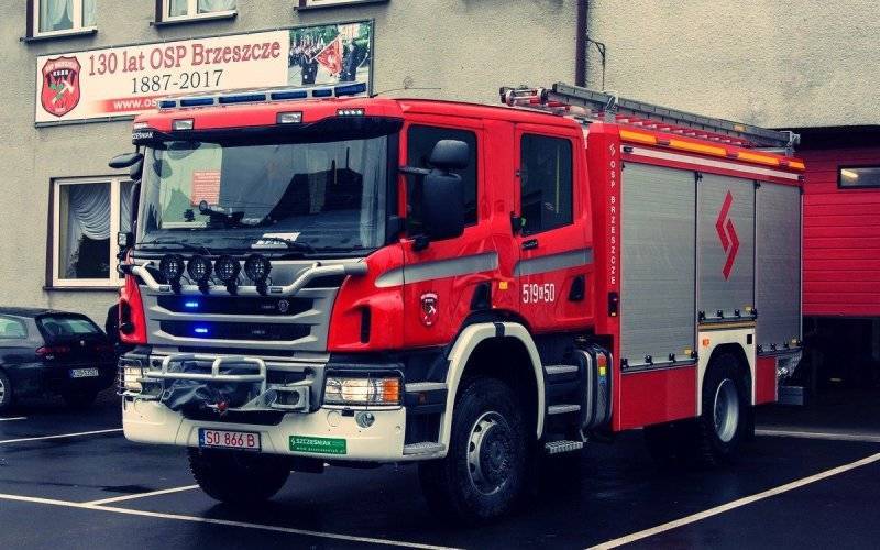 Nowy samochód dla OSP Brzeszcze ! FOTORELACJA !