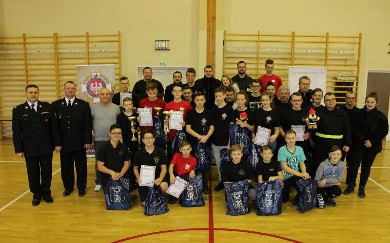 Strażacka młodzież rywalizowała w Turnieju Tenisa Stołowego ! ZDJĘCIA !