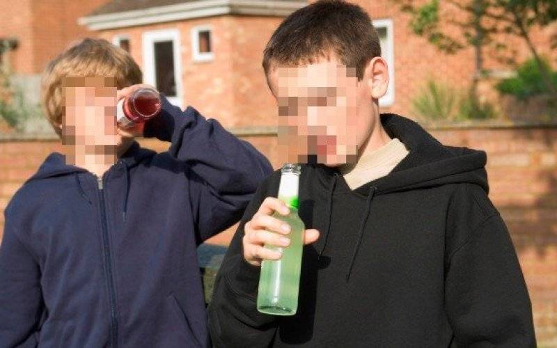 Pijani uczniowie w Szkole Podstawowej. Jeden w stanie upojenia alkoholowego!