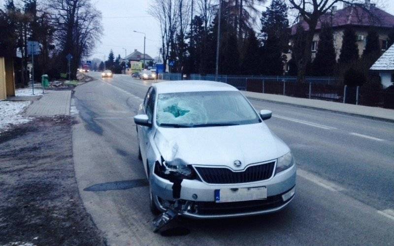 Potrącenie pieszej na DW948 w Grojcu. FOTO!