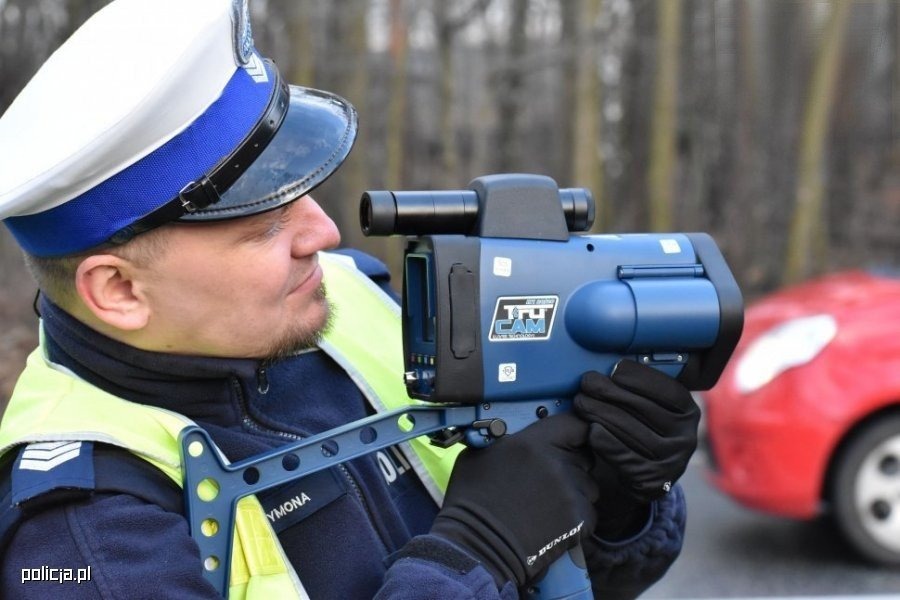 Przekroczył prędkość o 71 km/h, stracił prawo jazdy na trzy miesiące.