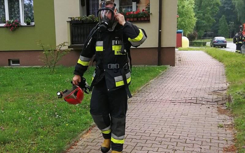 Żelazko pozostawione na parapecie doprowadziło do pożaru. ZDJĘCIA!