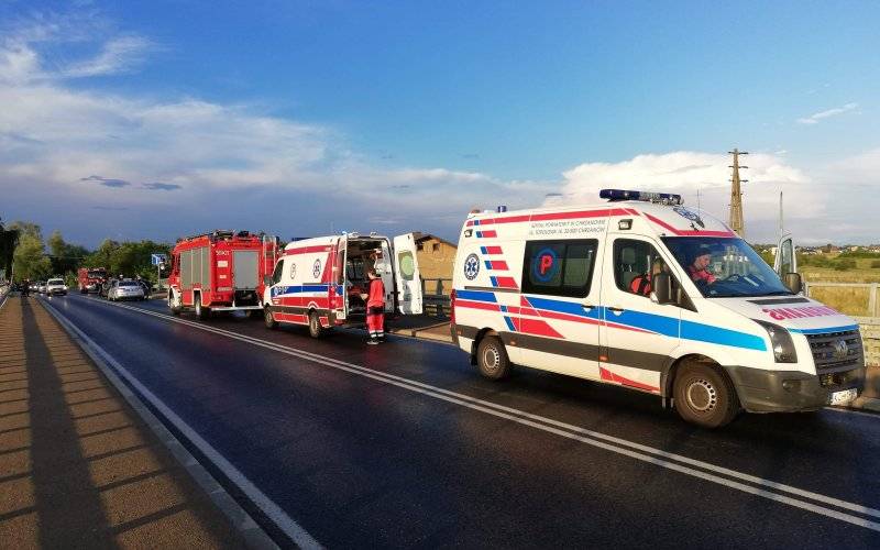 UWAGA ! Zderzenie dwóch samochodów w Bobrku. ZDJĘCIA!