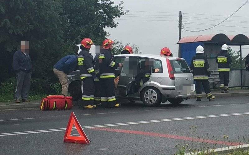 UWAGA! Wypadek na DW948 w Bielanach. ZDJĘCIA!