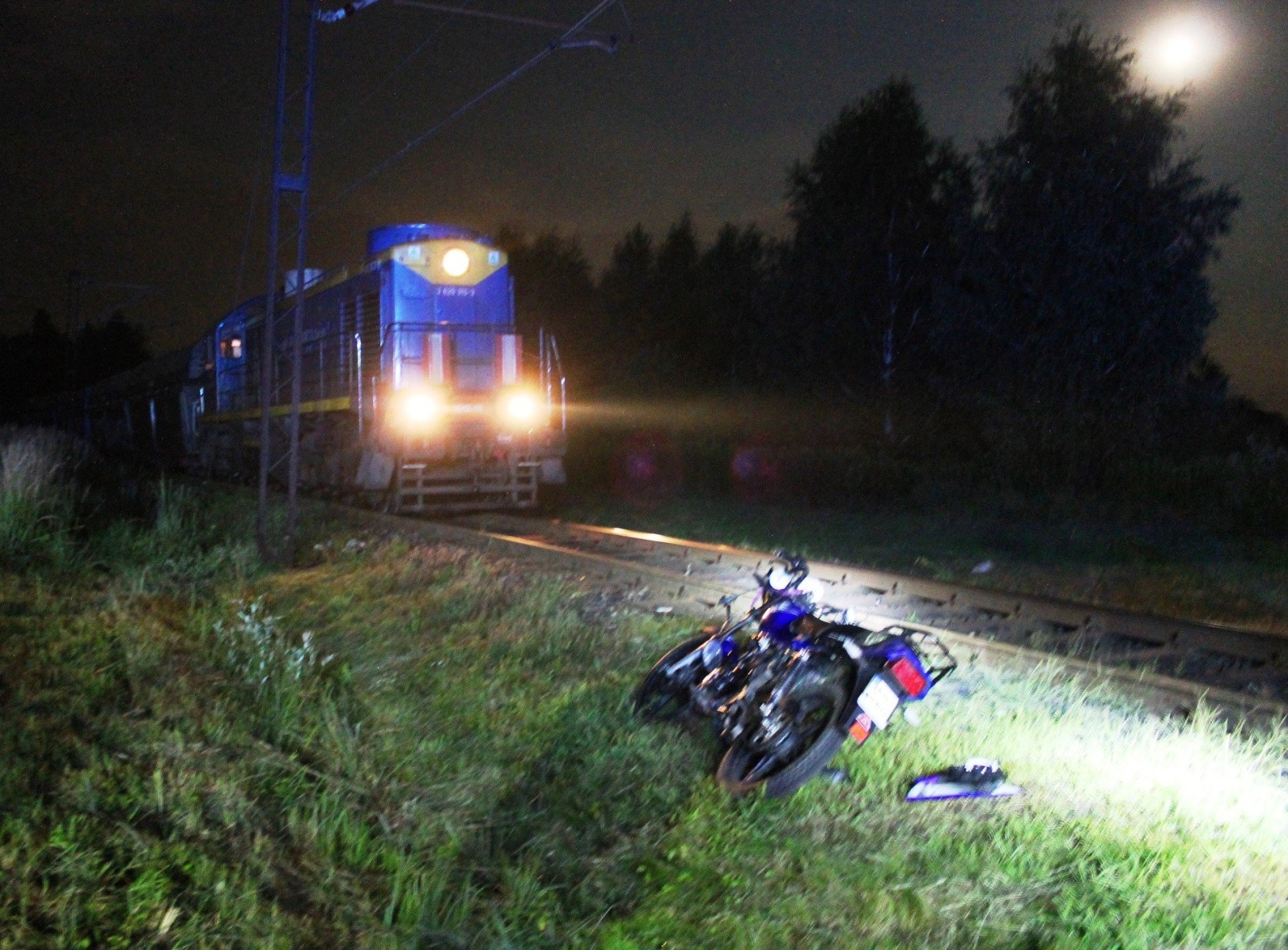 Wypadek w Harmężach. 15-latek śmigłowcem trafił do Szpitala w Prokocimiu. ZDJĘCIA!