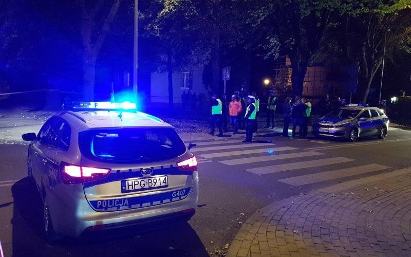 Trwają czynności policyjne na ul. Wyspiańskiego w związku potrąceniem chłopca przez kolumnę rządową. ZDJĘCIA!