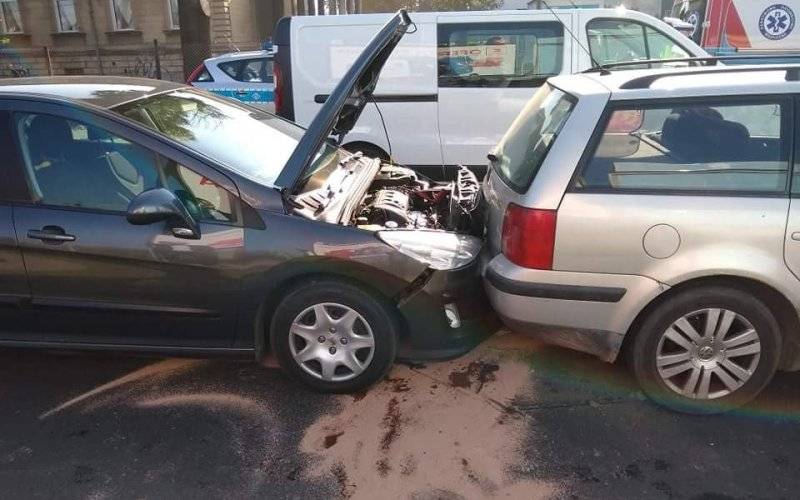 Wypadek w Oświecimiu. Utrudnienia na ul.Wyzwolenia. ZDJĘCIA!