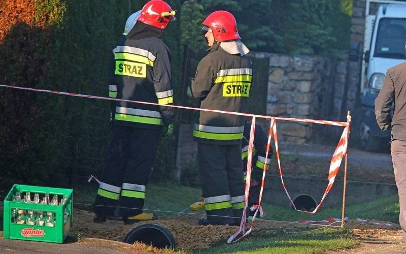 Uszkodzony gazociąg w Porębie Wielkiej. ZDJĘCIA!