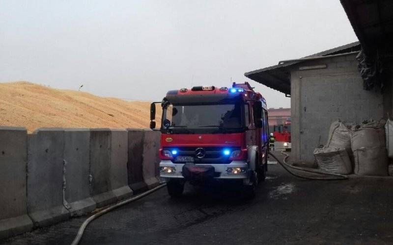 Kolejny raz paliła się suszarnia kukurydzy w Piotrowicach. ZDJĘCIA!