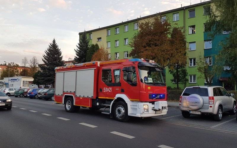 Przypalone posiłki oraz ,,siłowe” otwarcie mieszkania. ZDJĘCIA!