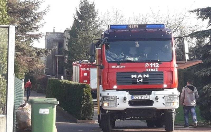 Pożar piwnicy w Kętach, do mieszkanki wezwano ZRM. ZDJĘCIA !