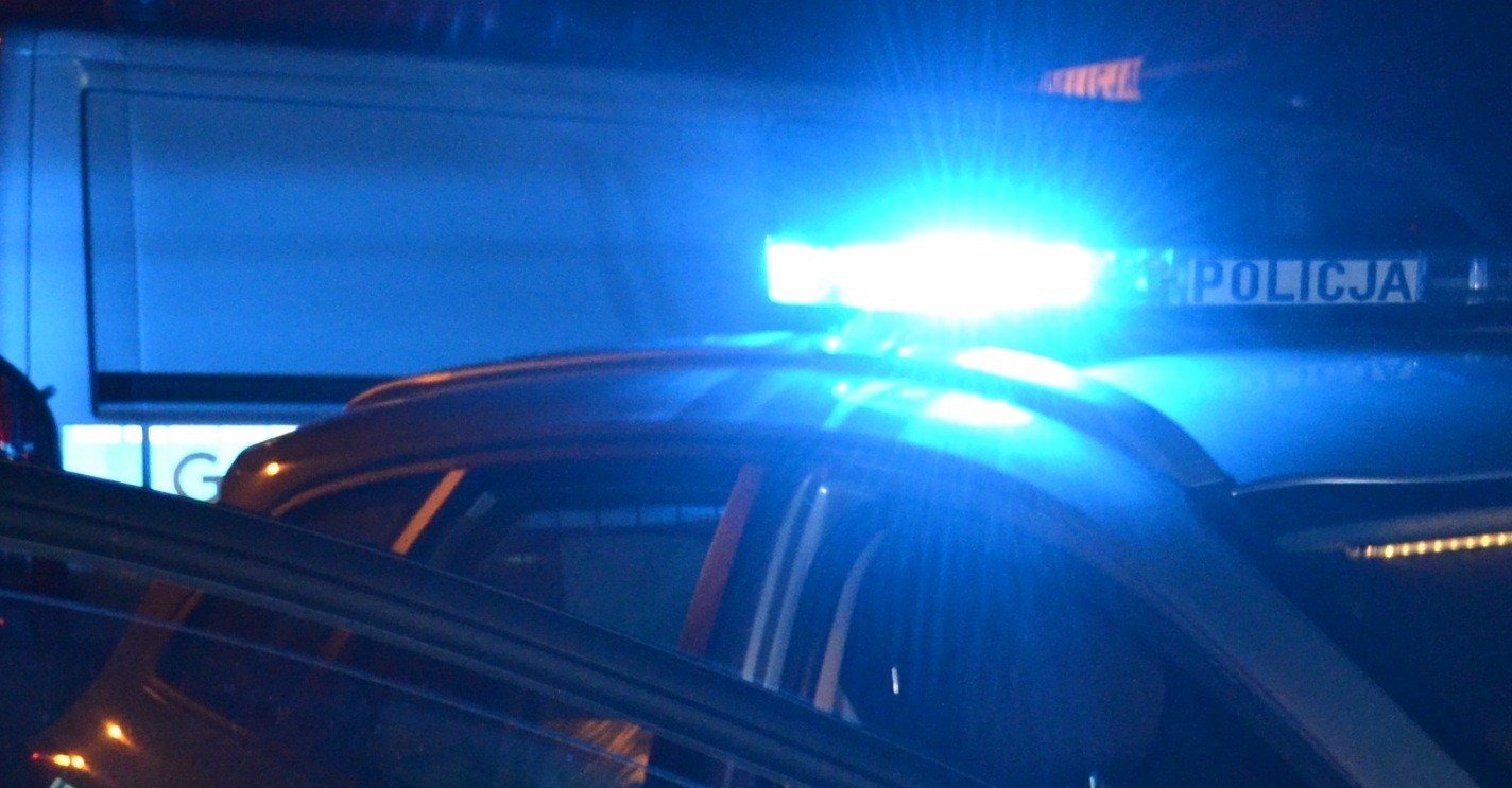 Podsumowanie sylwestra. Kobieta wpadła na nóż trzymany przez mężczyzne
