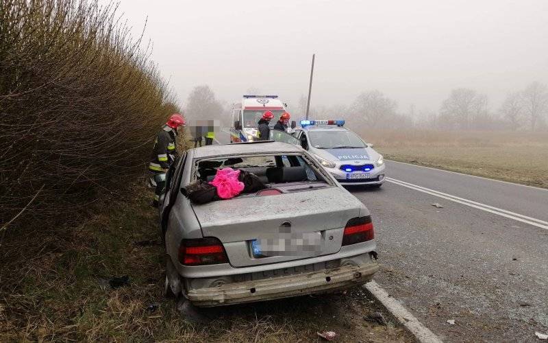 Dachowanie na DW933 w Brzeszczach – ZDJĘCIA!