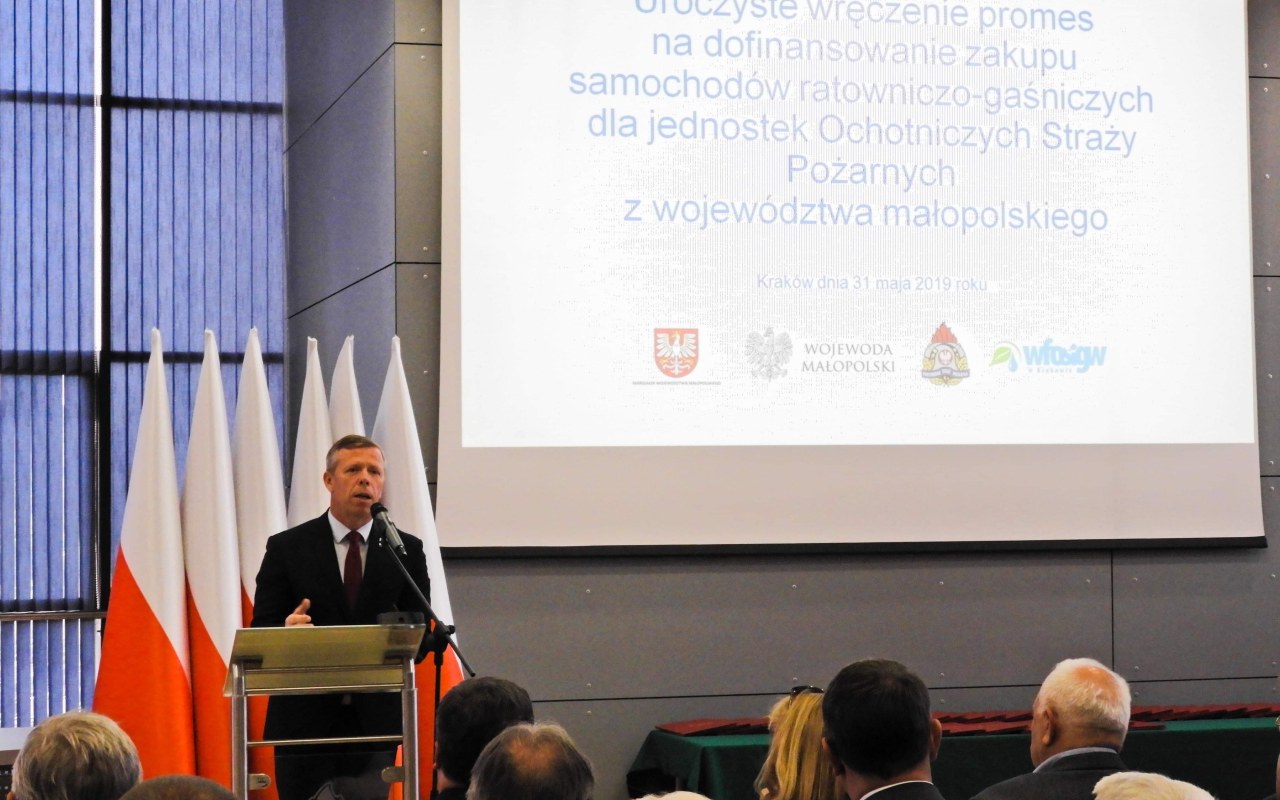 OSP Oświecim oraz OSP Polanka Wielka otrzymały dziś promesy na dofinansowanie do zakupu nowych samochodów – ZDJĘCIA!