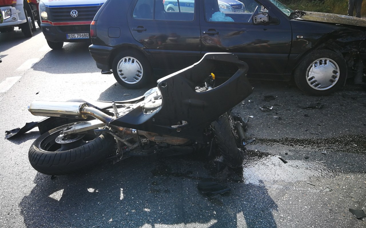 Wypadek na DK44, na miejsce leci Śmigłowiec LPR – ZDJĘCIA!