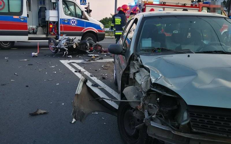 Wypadek w Chełmku. Ranny motocyklista – ZDJĘCIA!