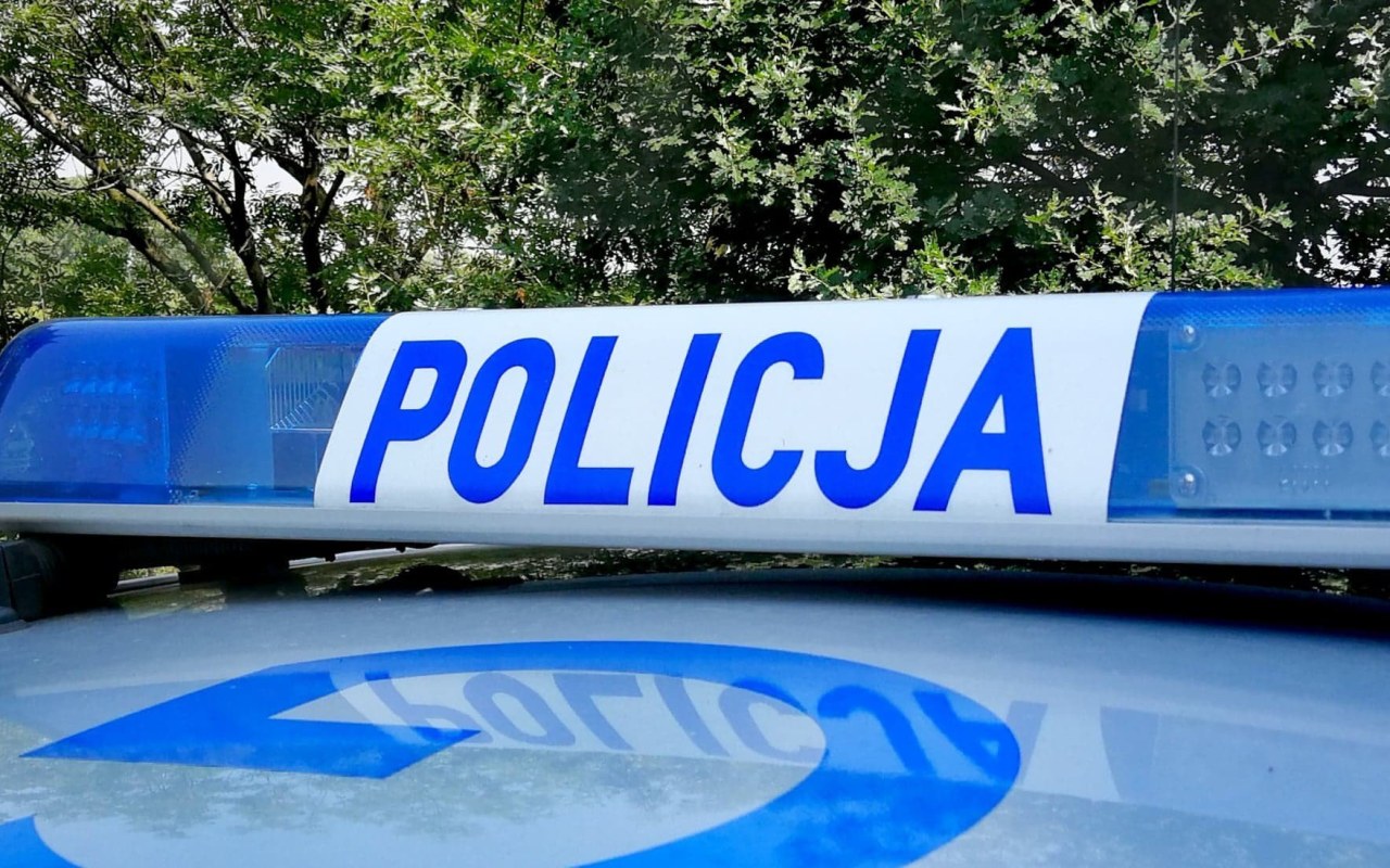 Nietrzeźwa kierująca przewoziła swoje dzieci samochodem