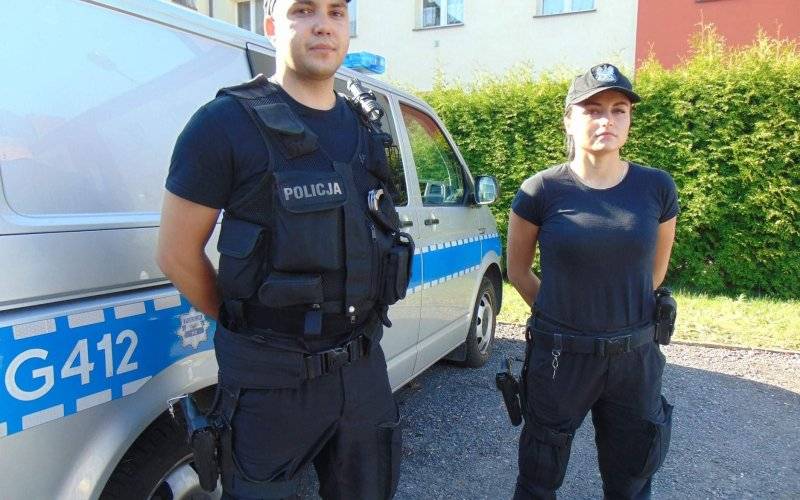 Policjanci ratowali życie niedoszłego samobójcy