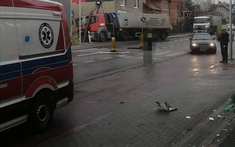 Karambol w Chełmku. Pojazdy przegrały z warunkami atmosferycznymi – ZDJĘCIA!