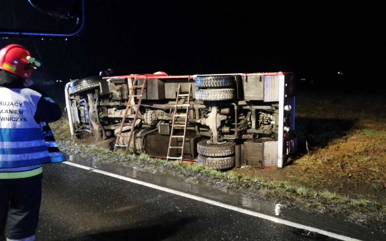 Doświadczenie i opanowanie kierowcy JRG Oświęcim, pozwoliły uniknąć tragedii