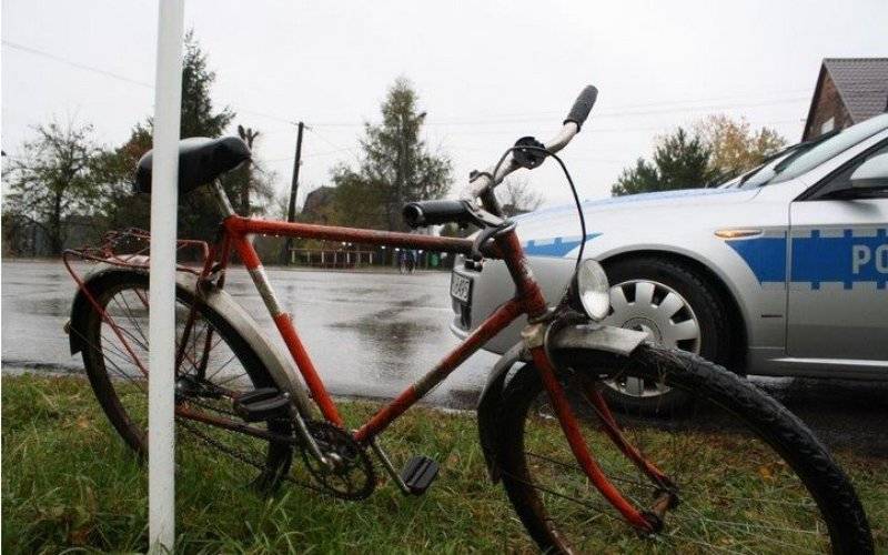 Osiek. Browarną, na rowerze po piwku i z zakazem kierowania